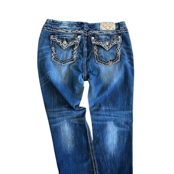 Miss Me,  Mid Rise, Easy Cropped women's size 34 jeans - Picture 7 of 8